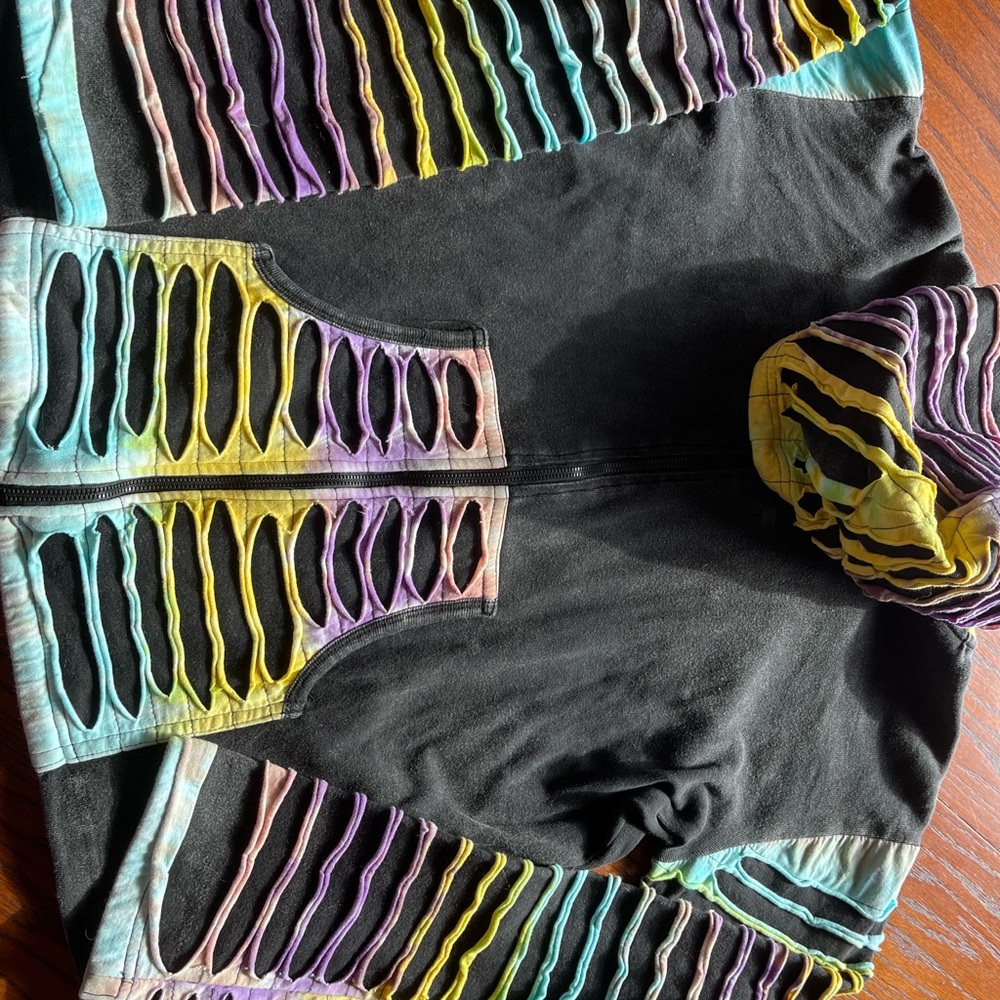 Alternative Y2K 90's Black Psychedelic Rip
N Tear Wide Bell Sleeve Zip Hoodie